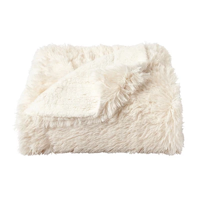 Hastings Home Faux Fur Throw Blanket - 70" X 60", White/Cream 2 Hastings Home Faux Fur Throw Blanket - 70" X 60", White/Cream - Image 2
