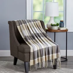 Hastings Home Oversized Soft Fluffy Throw Blanket - Plaid